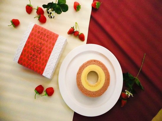 【期間限定プレミアム】ソフトバウムいちごみるく